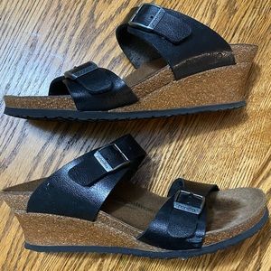 Birkenstock Papillio Wedge Sandal in black, size 39 (8-8.5).